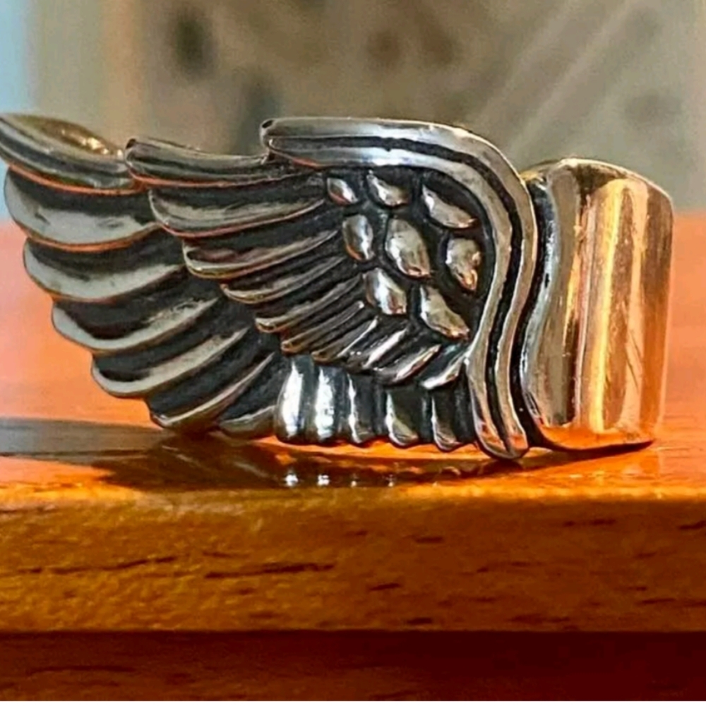 King baby ring wing - Picture 3 of 5